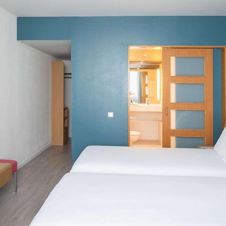 Novotel Barcelona Cornellà Cornellà de Llobregat Esterno foto