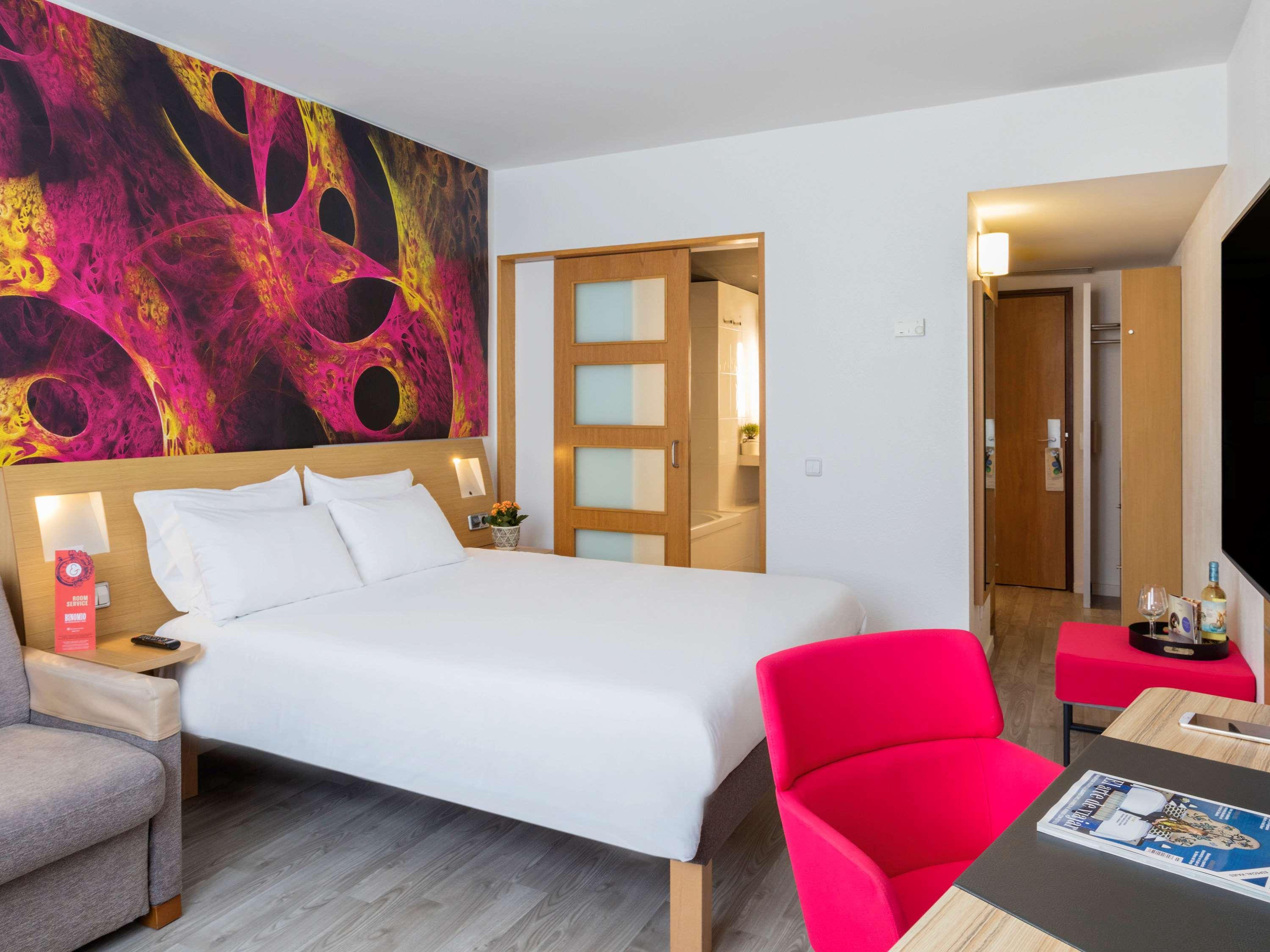 Novotel Barcelona Cornellà Cornellà de Llobregat Esterno foto