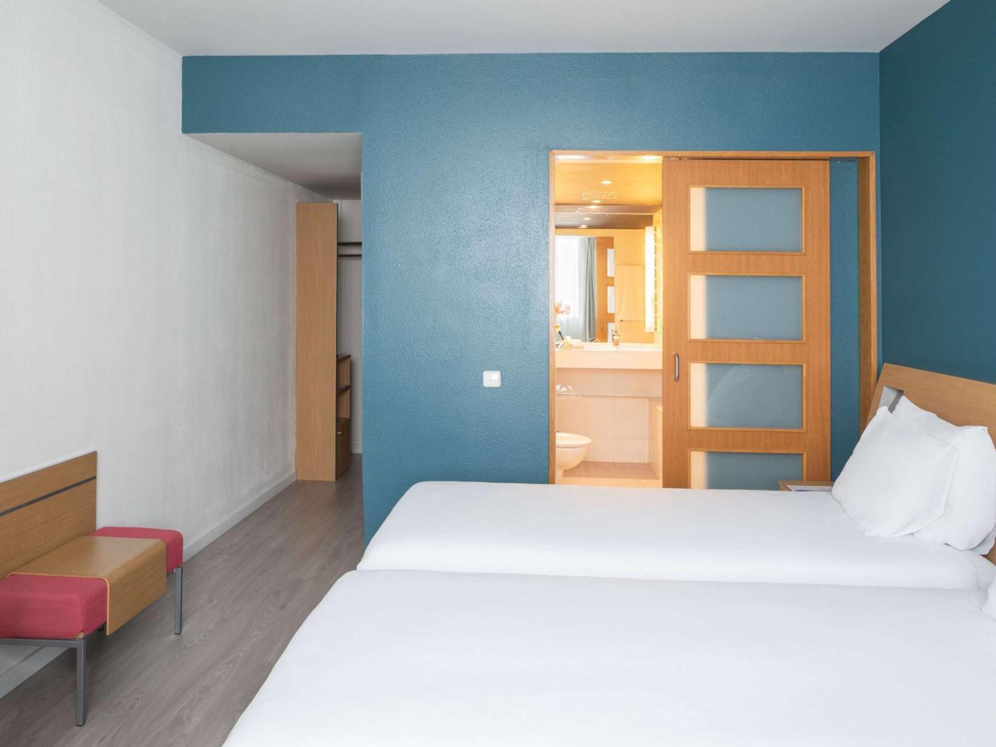 Novotel Barcelona Cornellà Cornellà de Llobregat Esterno foto