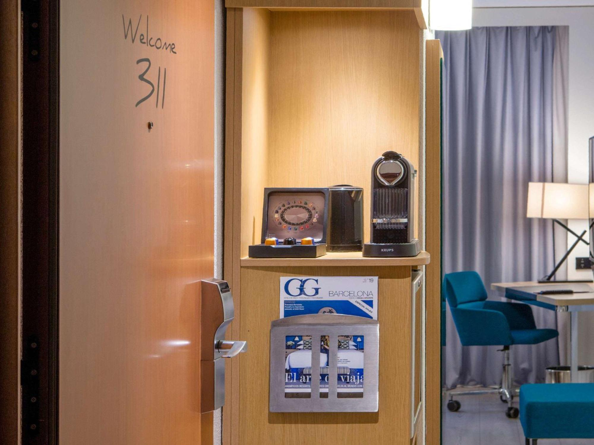 Novotel Barcelona Cornellà Cornellà de Llobregat Esterno foto